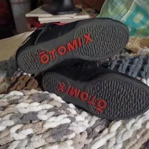 Otimix black athletic shoe size 8men/9.5women Otomix | Shoes | Otimix Black Athletic Shoe Size 8men95women  main image 4